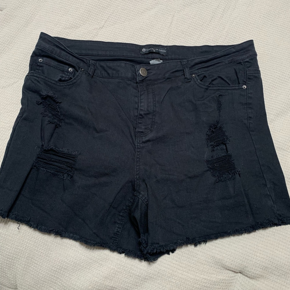 Fashion to Figure Black Denim Shorts - Plus Size